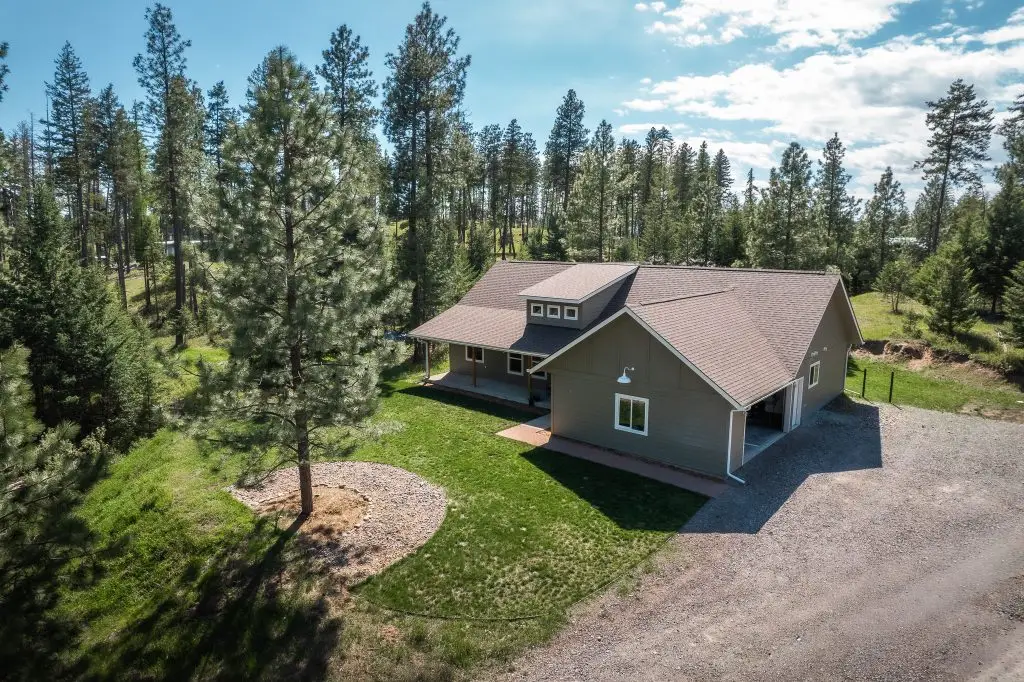 Real Estate Videographer - Drone Footage